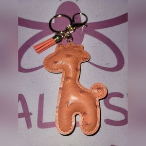 Cute Orangish Tan Giraffe w/Tassle Keychain/Bag Charm with Gold Accents